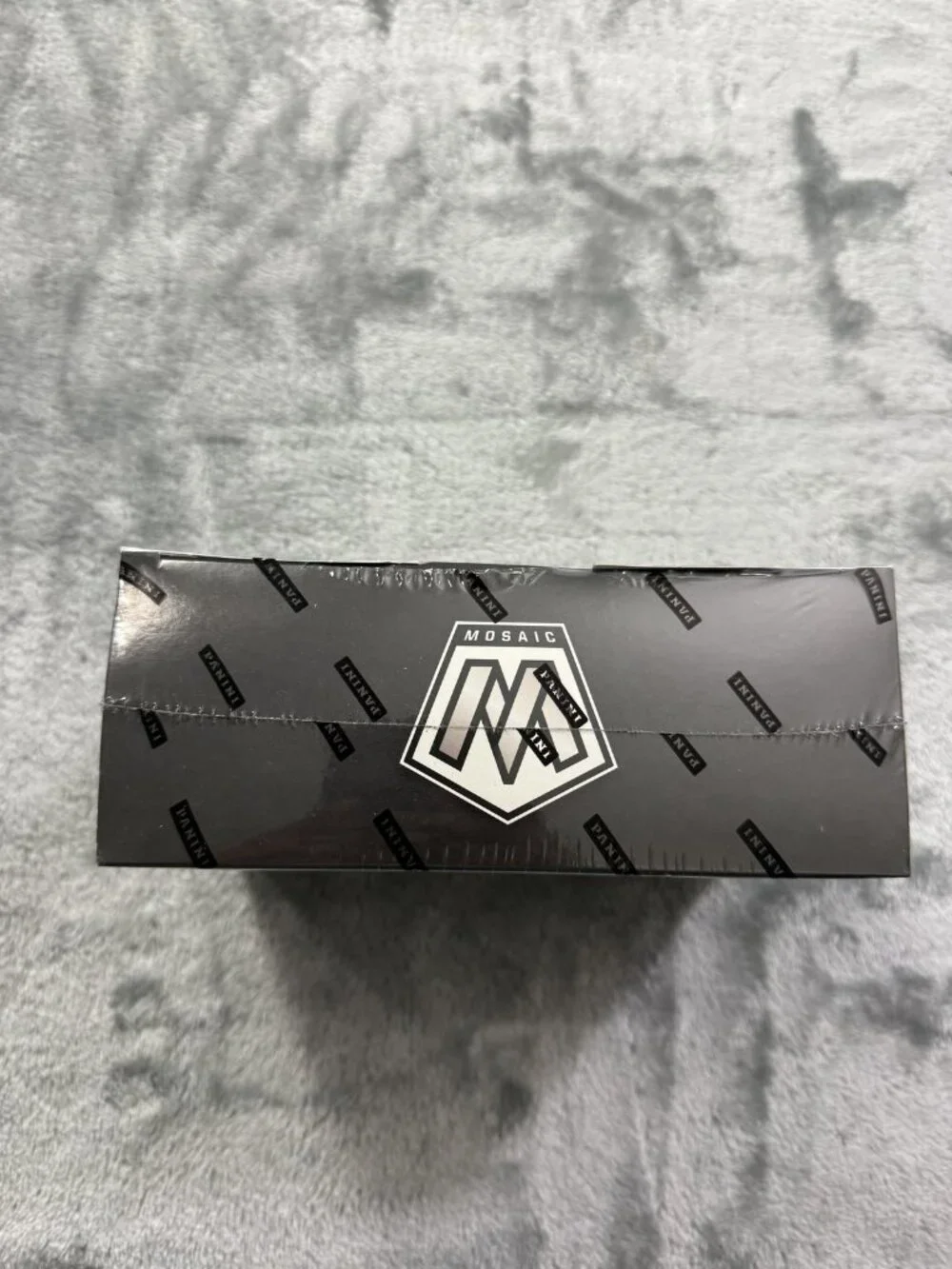 New 2021 Panini Mosaic Baseball Box 96 Cards MLB Parallel Autograph Sealed